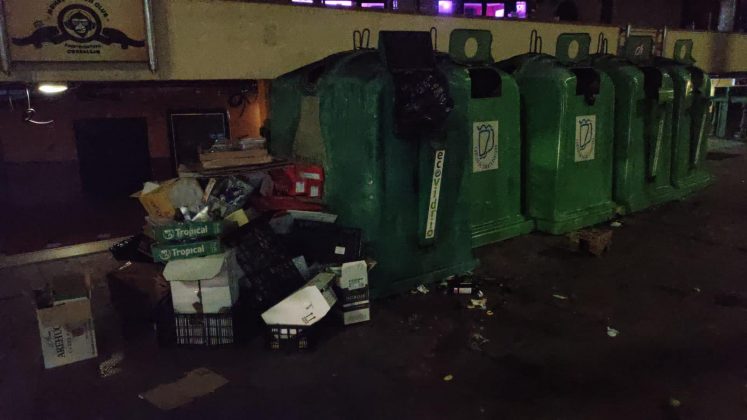WhatsApp-Image-2021-09-28-at-10.12.58-747x420 Vecinos de Corralejo molestos por la falta de limpieza