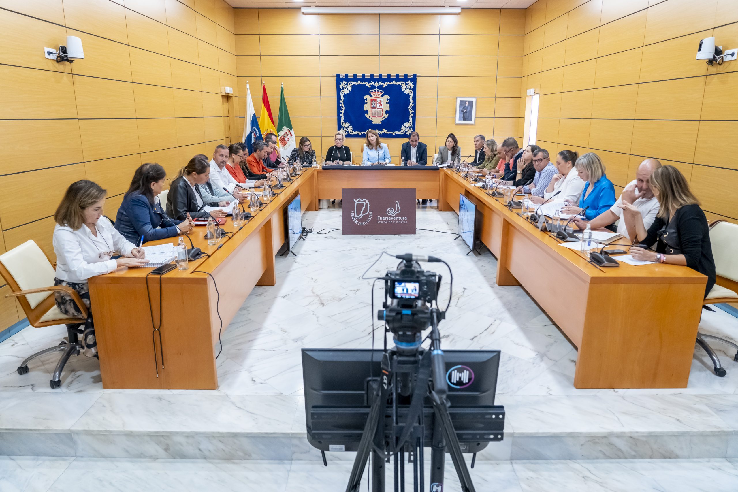 El Pleno aprueba el presupuesto del Cabildo de más de 181 millones de ...