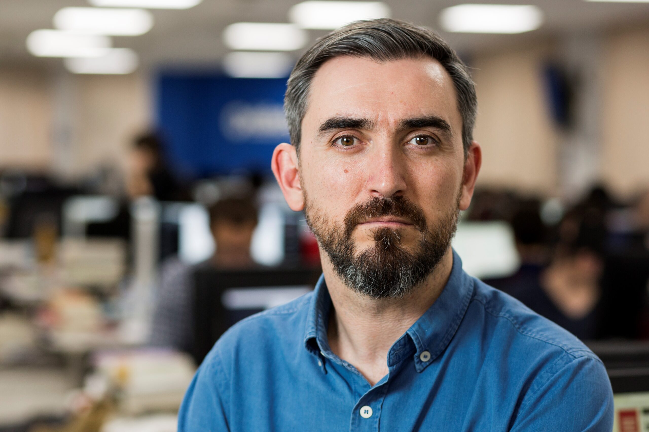 Acontracultura Brings Investigative Journalist Ignacio Escolar to Fuerteventura